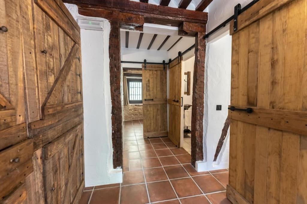 Encantador Apartamento En Calle Segovia Madrid Ngoại thất bức ảnh