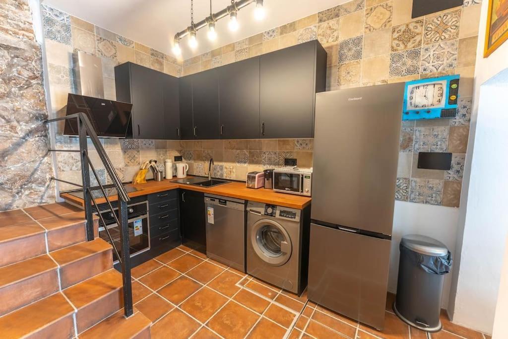 Encantador Apartamento En Calle Segovia Madrid Ngoại thất bức ảnh