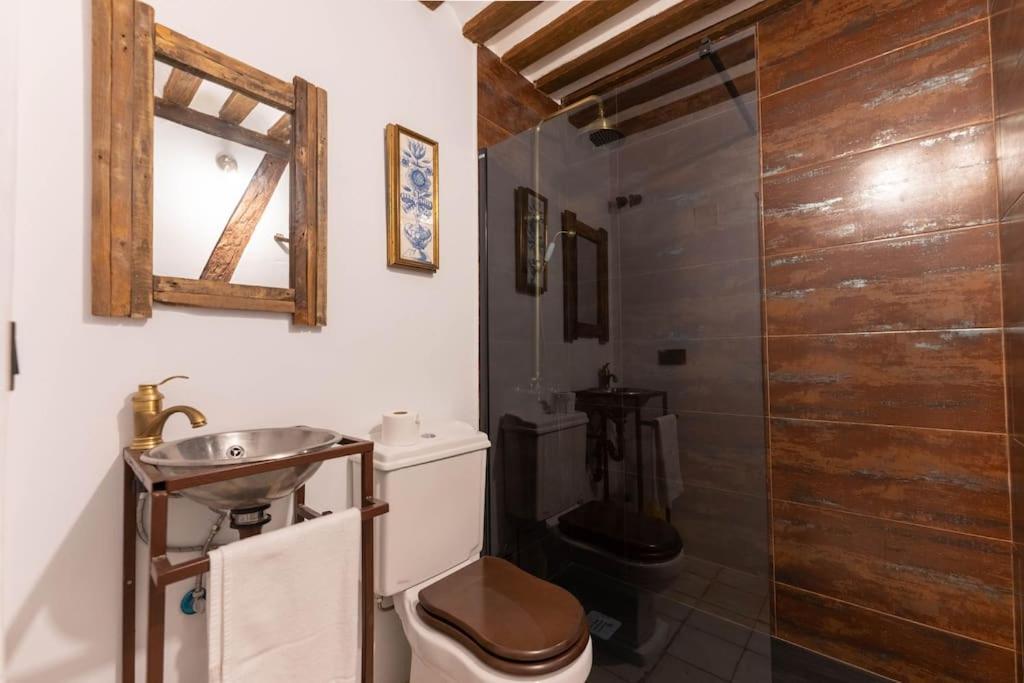 Encantador Apartamento En Calle Segovia Madrid Ngoại thất bức ảnh